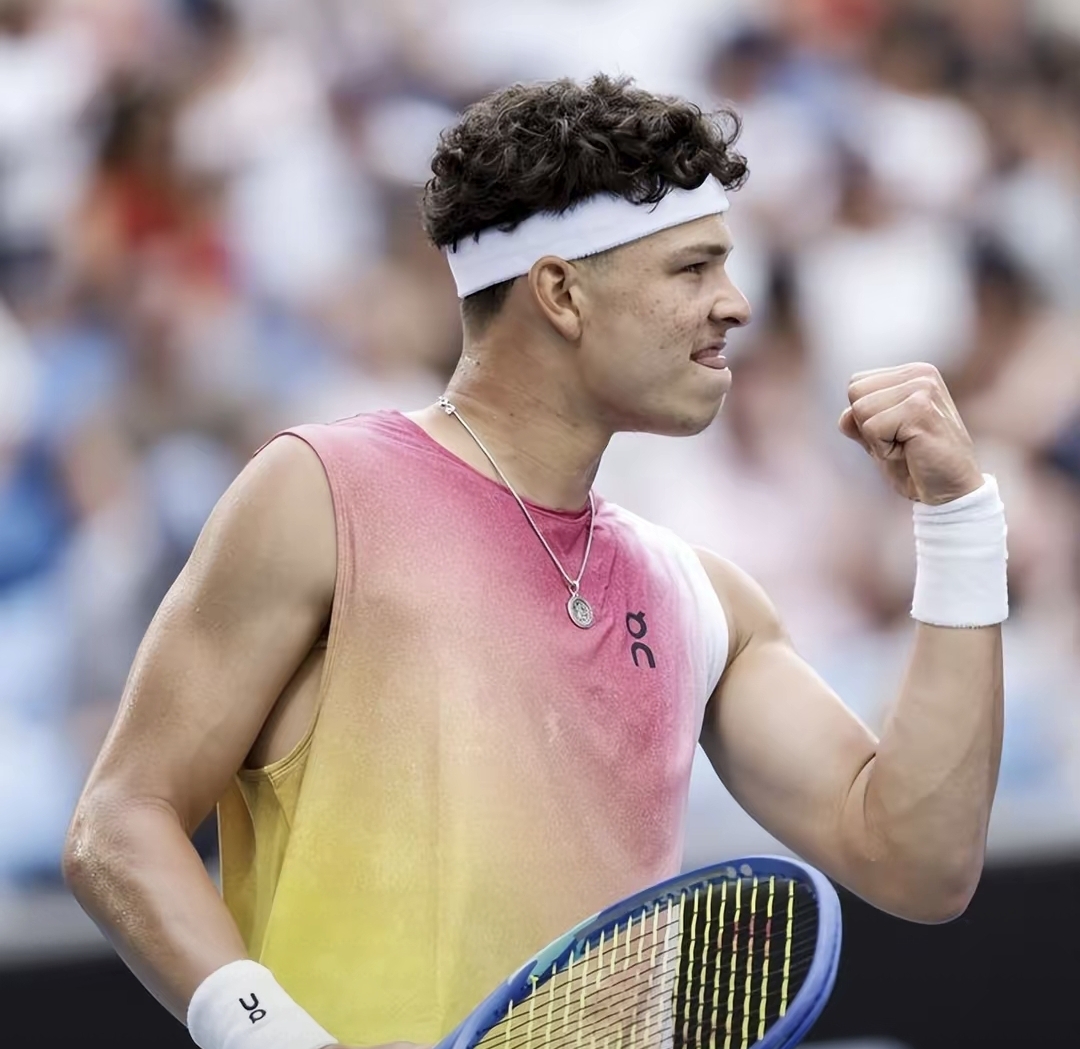 美网横扫澳网，辛纳惊艳四座